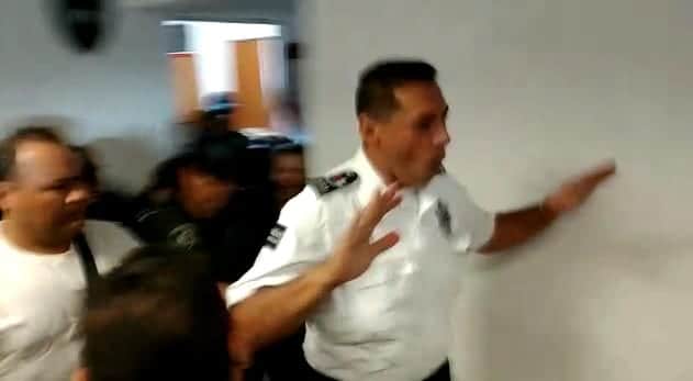 Mañana ratifican a Pérez Abarca; policías agresores, con orden de restricción