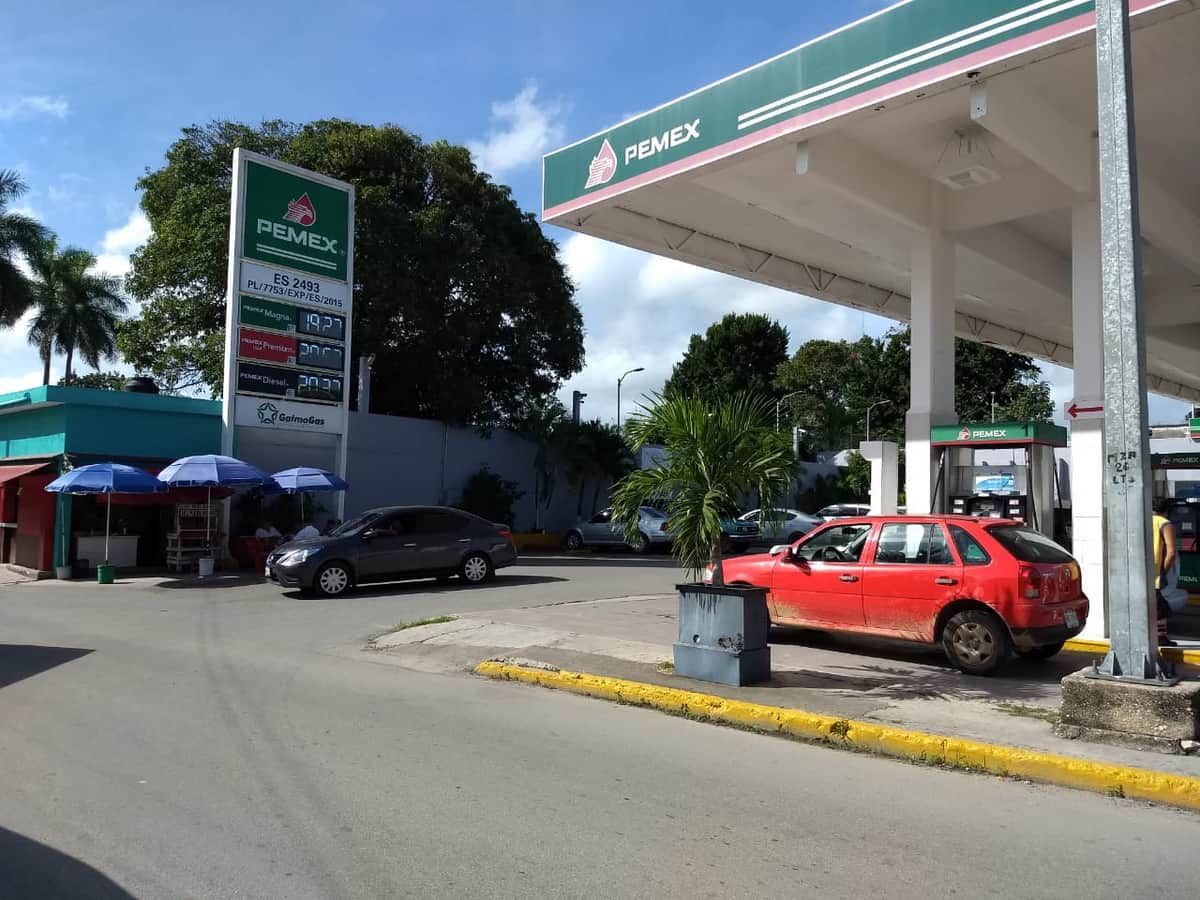 Baja precio de la gasolina en Chetumal