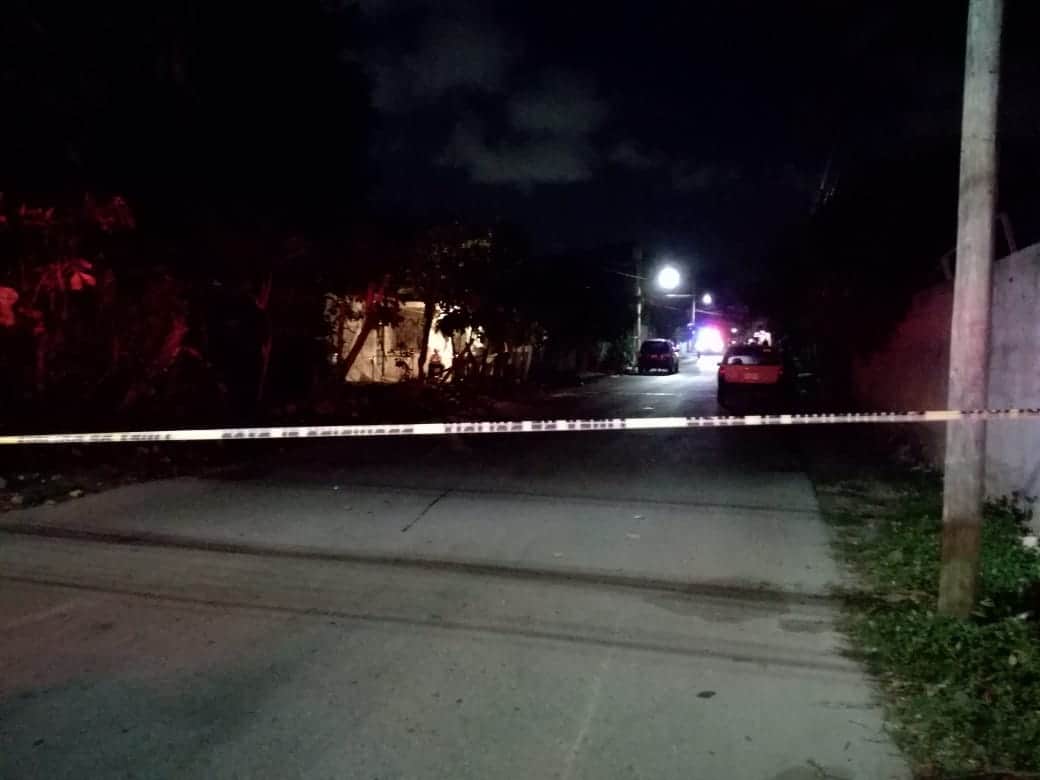 Pistoleros en moto ejecutan a tabasqueño