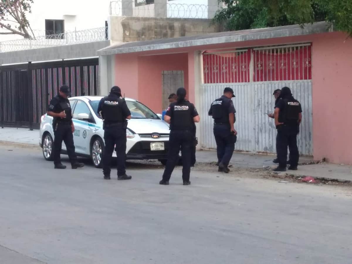 Ejecutan a taxista en Solidaridad; hay un detenido