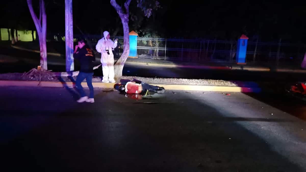 Joven pierde la vida al impactarse en su moto en Chetumal