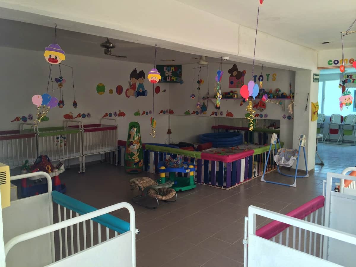 Interponen cinco guarderías de Q. Roo amparos contra la Federación