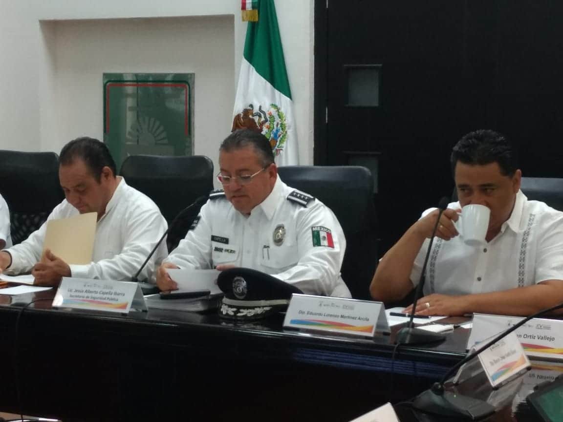 Comparece Capella ante legisladores de Q. Roo