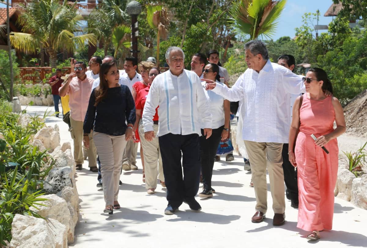 Rentas vacacionales pagarán impuestos: Torruco