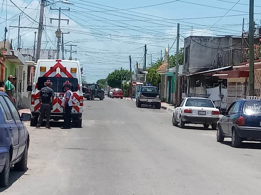 Atropellan a mujer e hija que iban en bicicleta en Chetumal