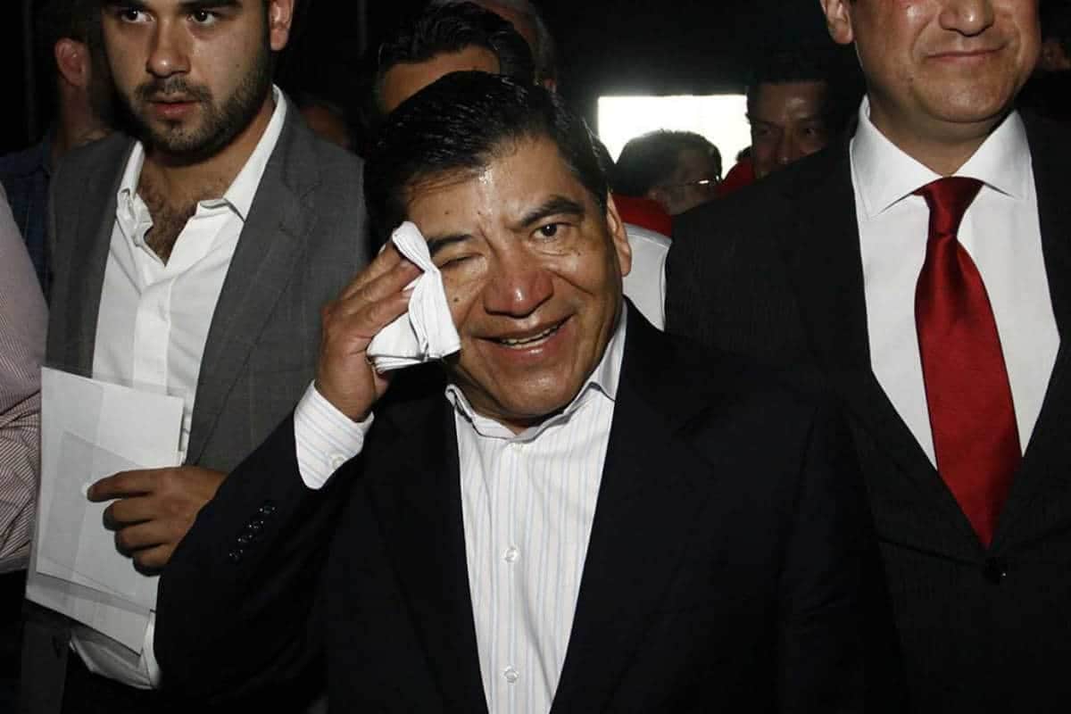 Mario Marín libra orden de aprehensión gracias a juez federal