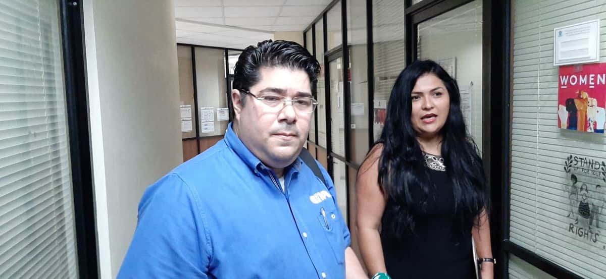 Uqroo despide a activista social de Marea Verde