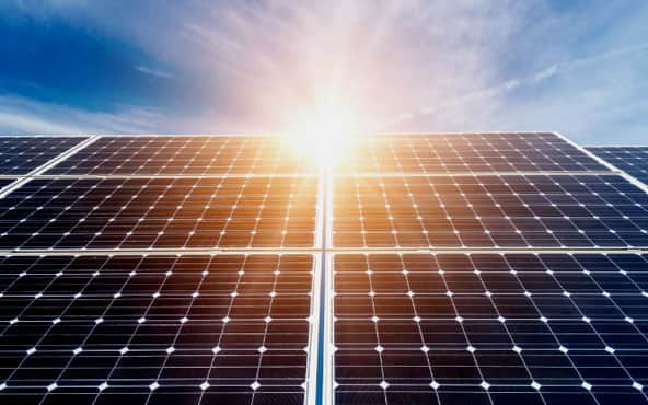 Ante "robos" de CFE, la zona maya apostará por los paneles solares