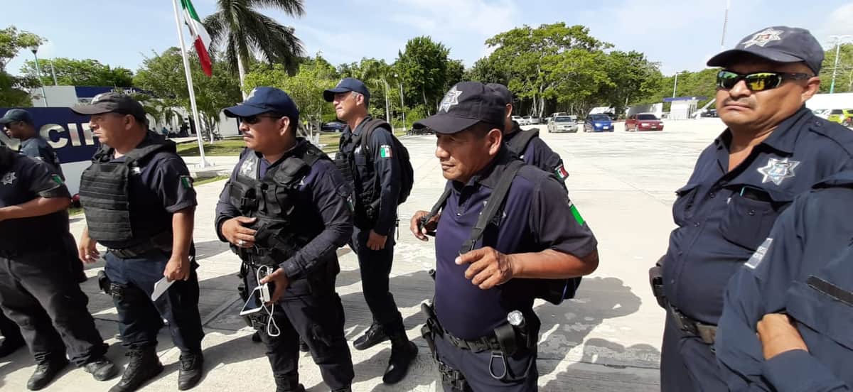 Se queda Chetumal sin policías; se van a paro por mejores sueldos