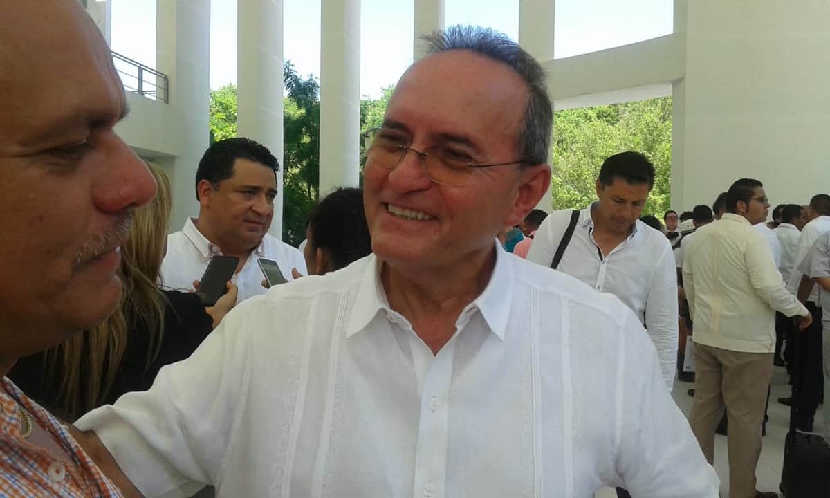 Francisco López Mena será el nuevo rector de la Uqroo