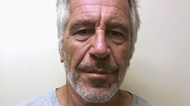 Jeffrey Epstein, el millonario abusador sexual muere en cárcel de Nueva York