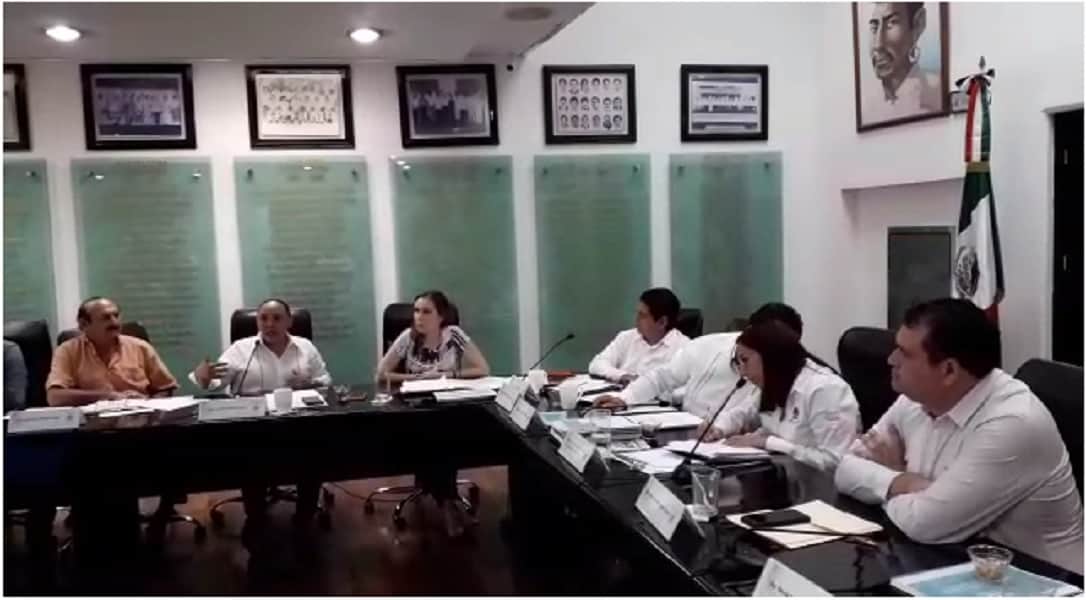 Cristina Torres propone crear rubro para mantenimiento de planteles educativos