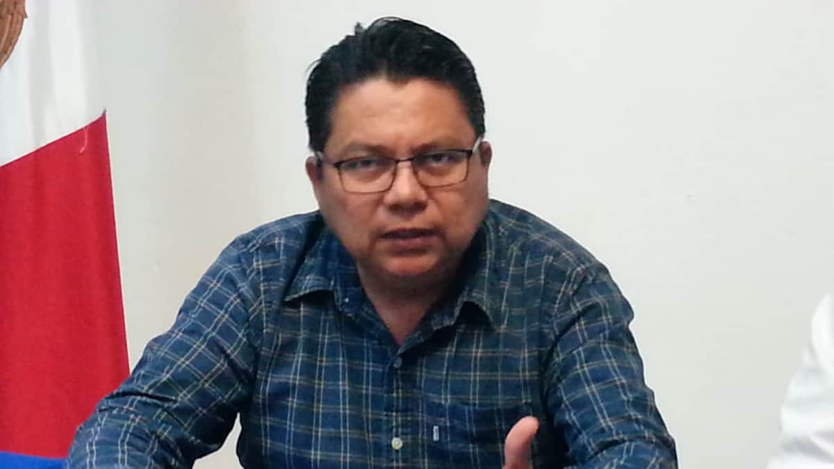 Abandona Mario Rivero Leal al PAN