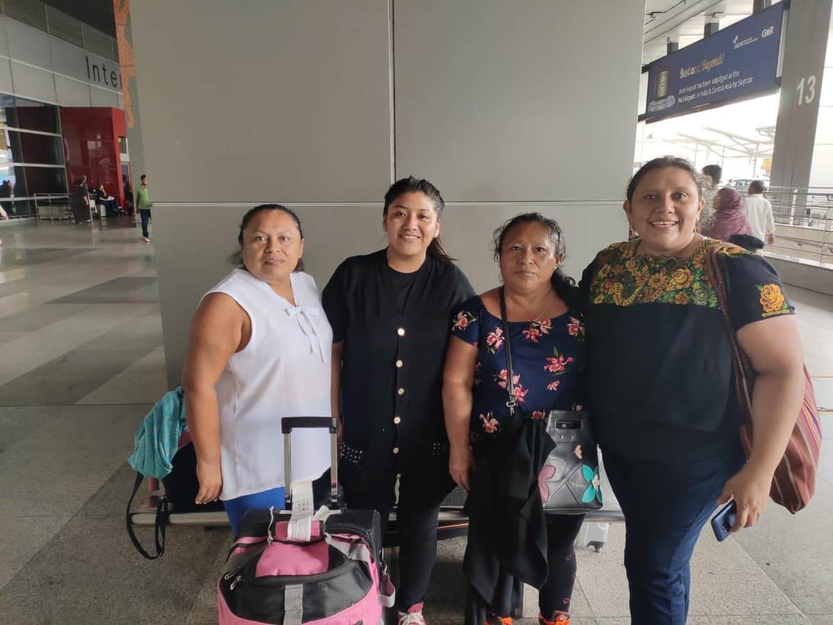 Mujeres mayas viajan a la India para aprender más de tecnologías solares