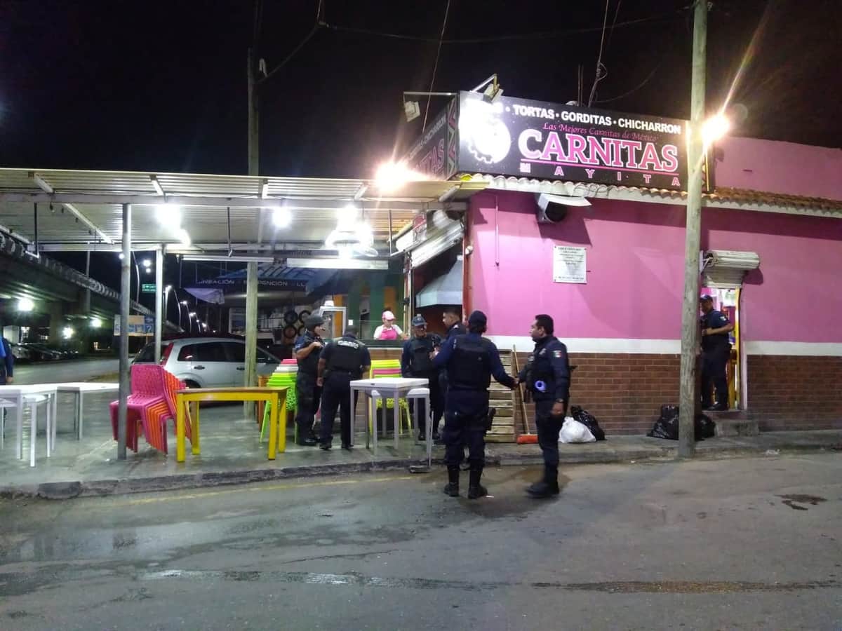 Balazos frente a taquería de Playa del Carmen