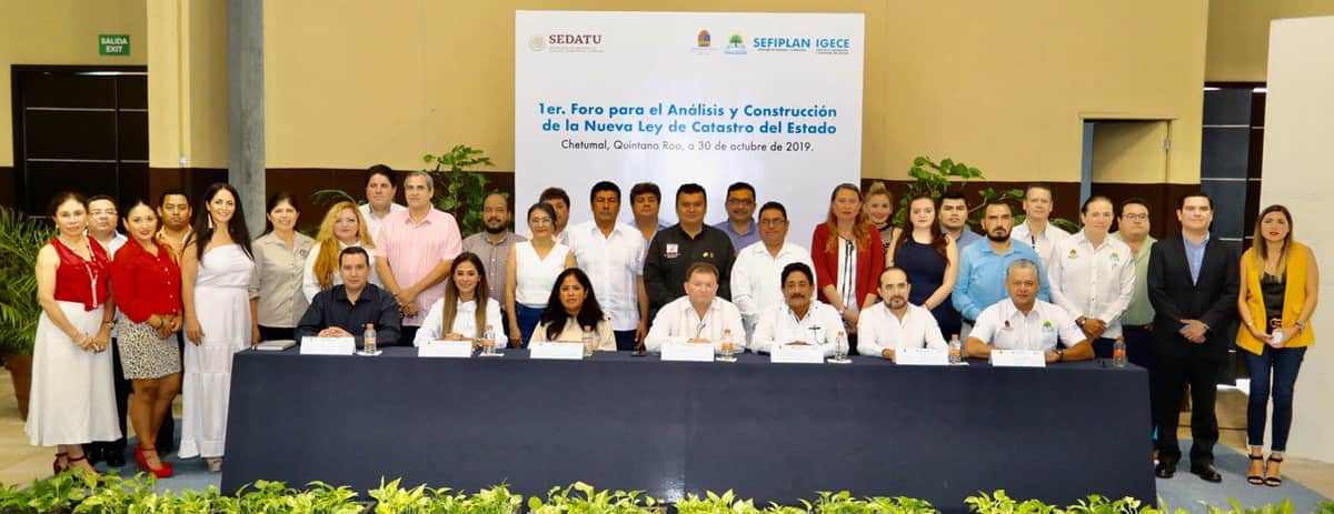 Sefiplan participa en el foro de análisis y construcción de nueva Ley de Catastro