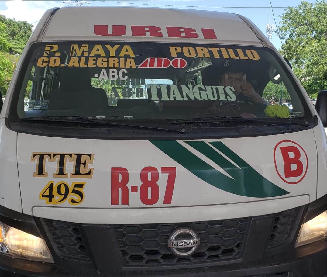 Denuncian a chofer de combi TTE que conducía drogado