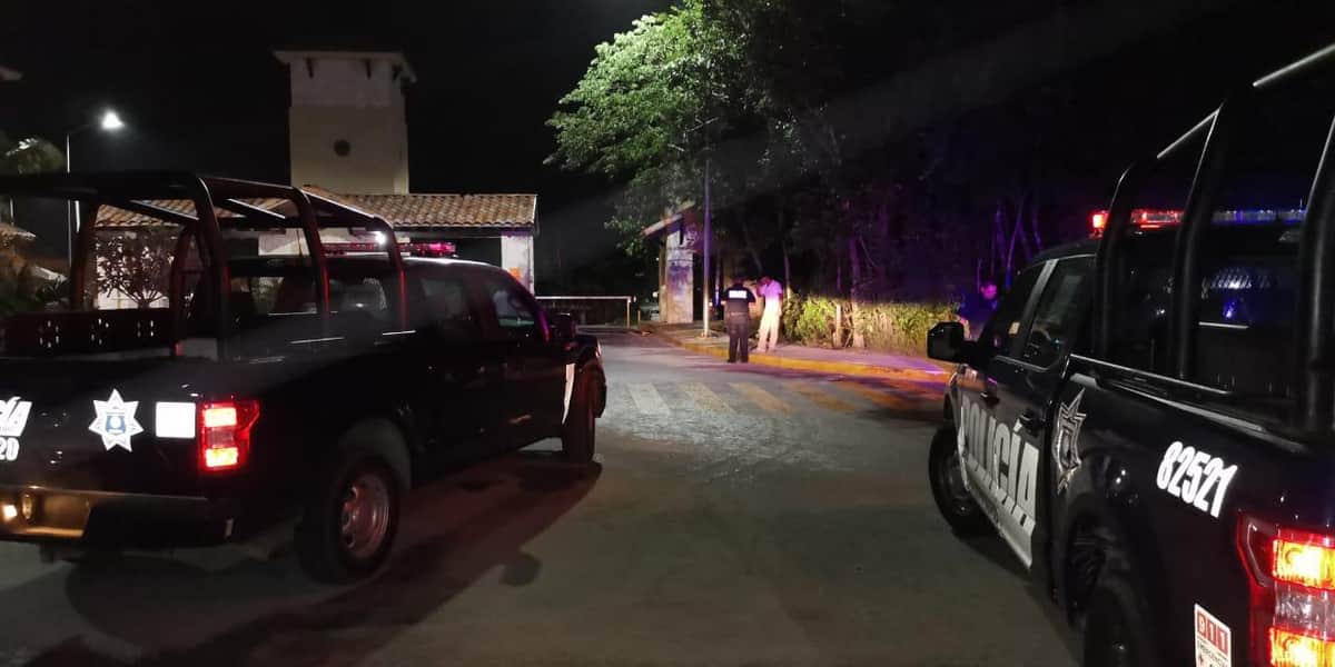 Balean camioneta en Playa del Carmen