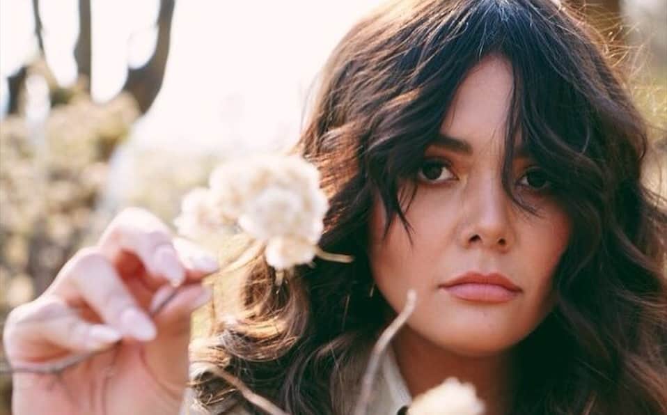 Yuridia se retira de los escenarios por culpa de reportera de "Ventaneando"