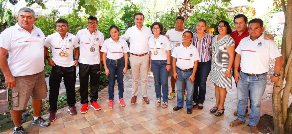 Reconocen a atletas cozumeleños que destacaron en la Paralimpiada Nacional 2019