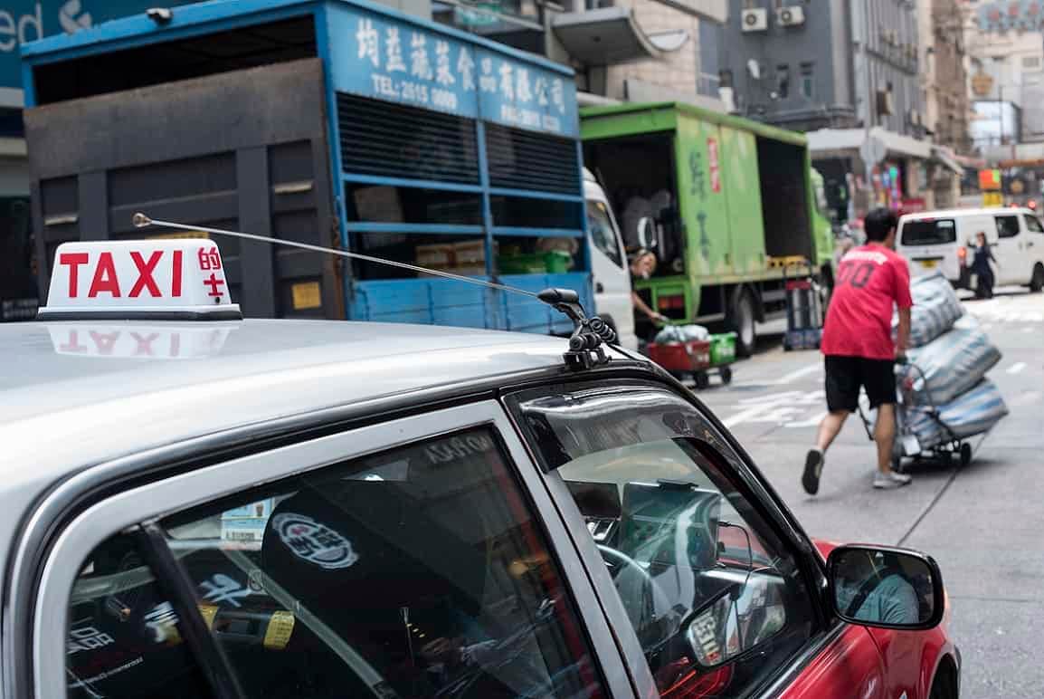 Se volvió taxista para buscar a su hija desaparecida y la encontró 24 años después