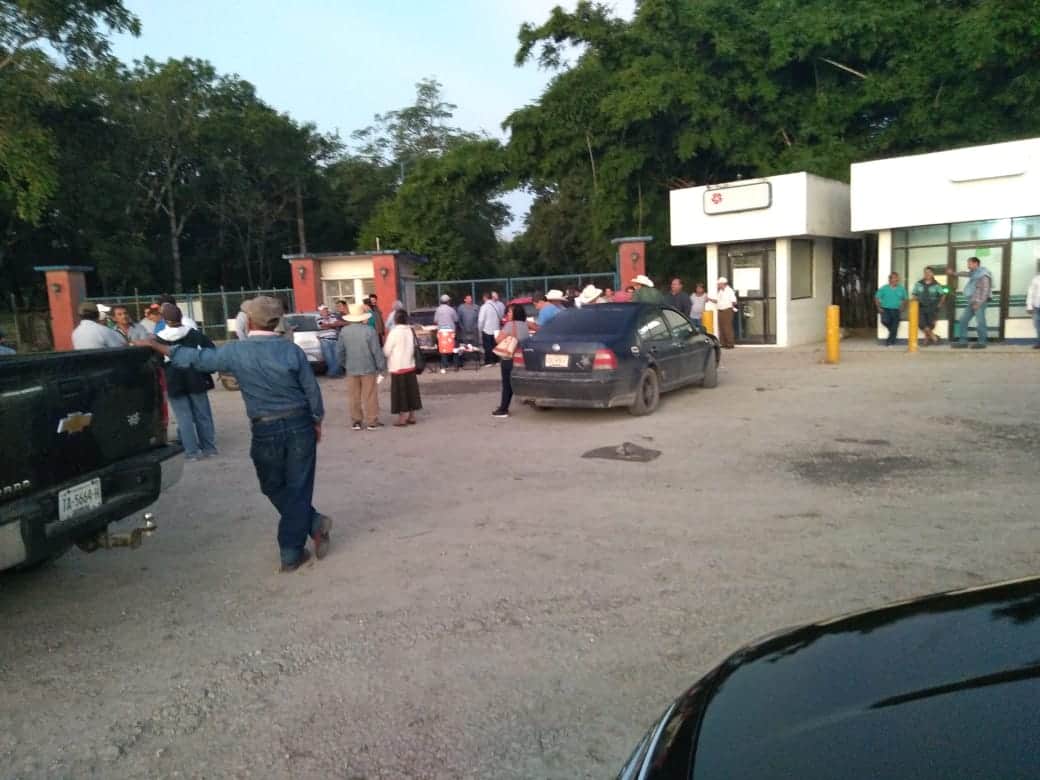 Bloquean por cuarta vez el acceso al ingenio San Rafael de Pucté en Chetumal