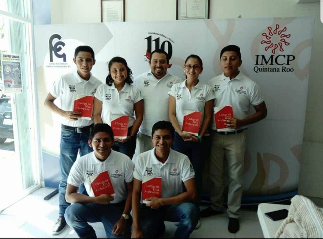 Agarrón en el Colegio de Contadores por desvío de 1.8 mdp