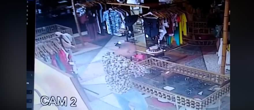 Capturan en video a ladrón en Playa del Carmen; dueños piden identificarlo