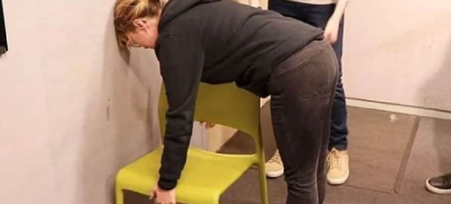 Conoce el reto de la silla que sólo las mujeres pueden completar