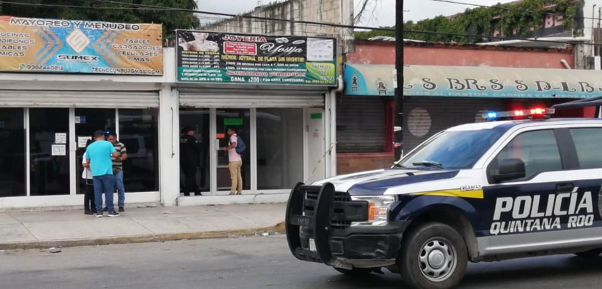 Asaltan joyería en Cancún