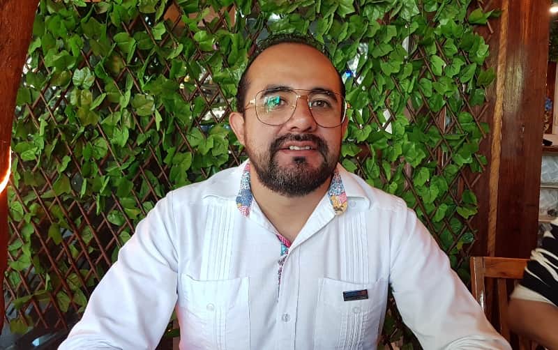 Pugna José Luis Guillén por estacionamientos públicos seguros