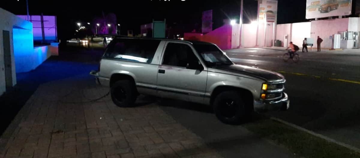 Atacan a balazos a dos sujetos en Chetumal