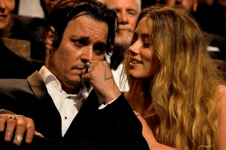 Filtran audio de Amber Heard donde admite sí golpeaba a Johnny Deep