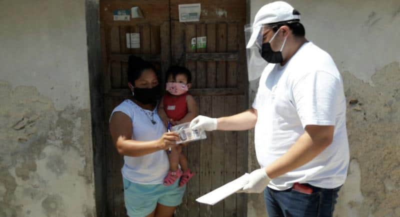 Mauricio Vila entrega seguro de desempleo en Yucatán por Covid-19