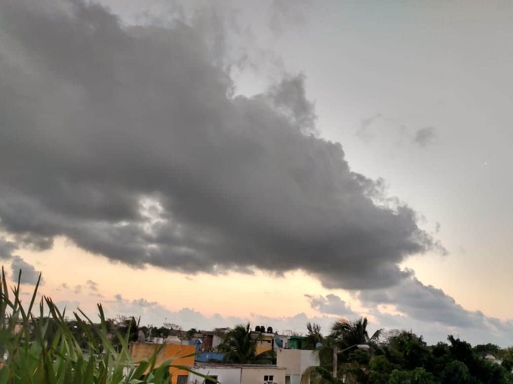 Clima: Persiste el calor y nublados sobre Quintana Roo