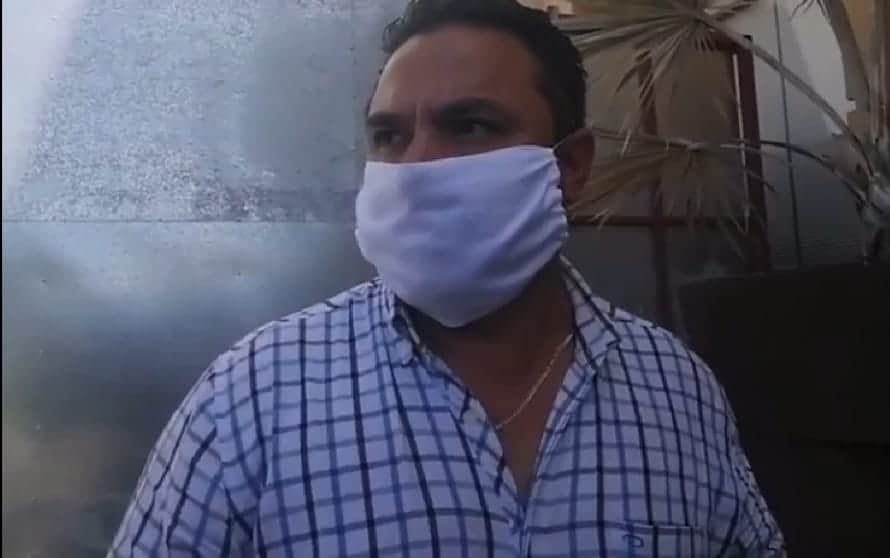 Delegado de Puerto Aventuras con proceso penal por portar armas, no quiere soltar su "hueso"