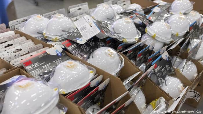 Empresario neoyorkino acumula 200 mil mascarillas para reventa