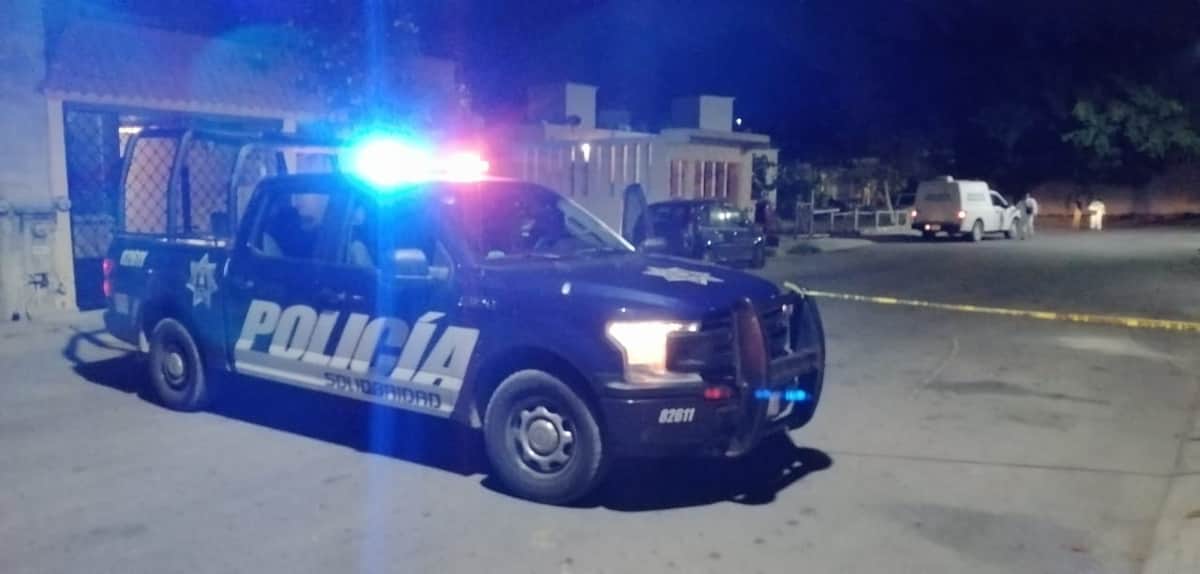 Ejecutan a mujer y hieren a hombre en Playa del Carmen