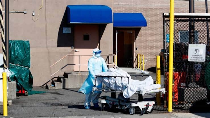 Nueva York registra récord histórico en muertes por covid-19 en un solo día