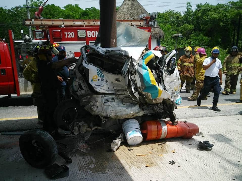 Muere persona en aparatoso choque en Playa del Carmen