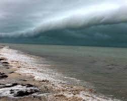 Se prepara la Península de Yucatán para turbonada