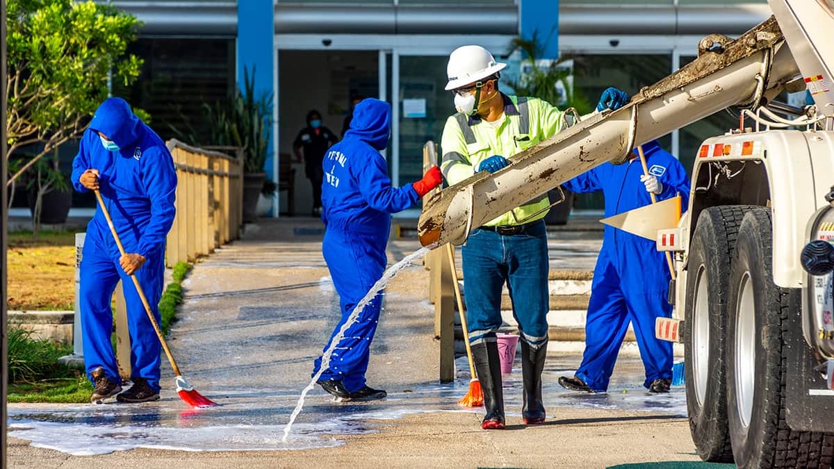 Aguakan, CEMEX y AliaRSE unen esfuerzos para sanitizar espacios públicos en hospitales de Quintana Roo