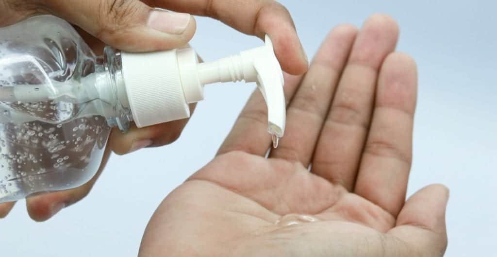 Alerta FDA sobre gel antibacterial tóxico en México ¡Conoce las marcas señaladas!