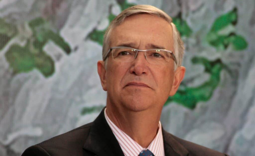 Es despedida de Fundación Azteca, se queja y Salinas Pliego la llama "mal agradecida"