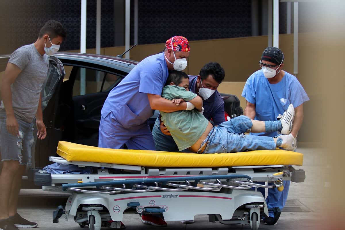 Mueren 13 personas y se confirman 148 positivos a Covid-19 en Q. Roo en un día