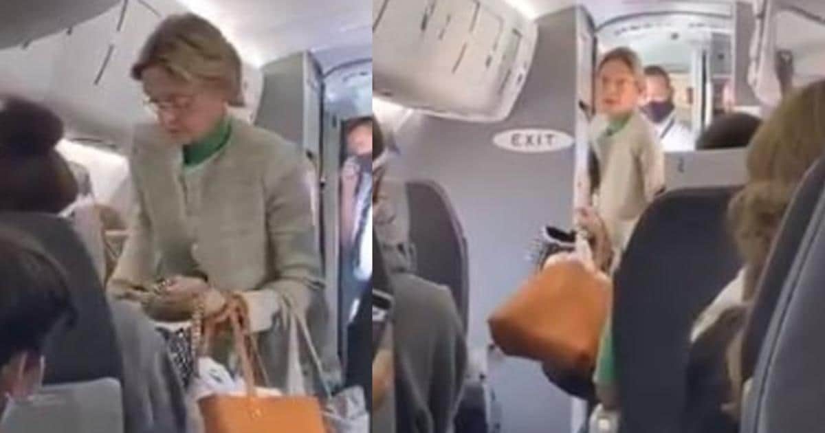 Expulsan a mujer sin cubrebocas de un avión y pasajeros celebran así