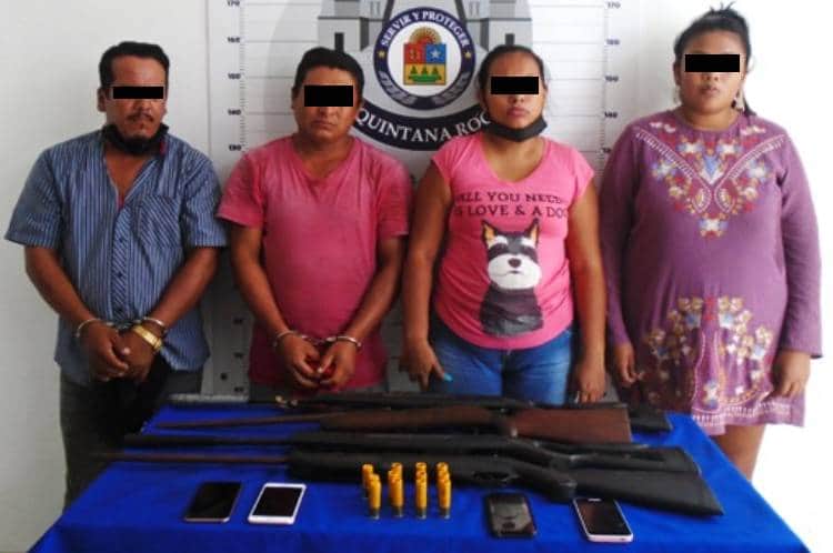 Tras intensa persecución, agarran a grupo armado con rifles en Cancún