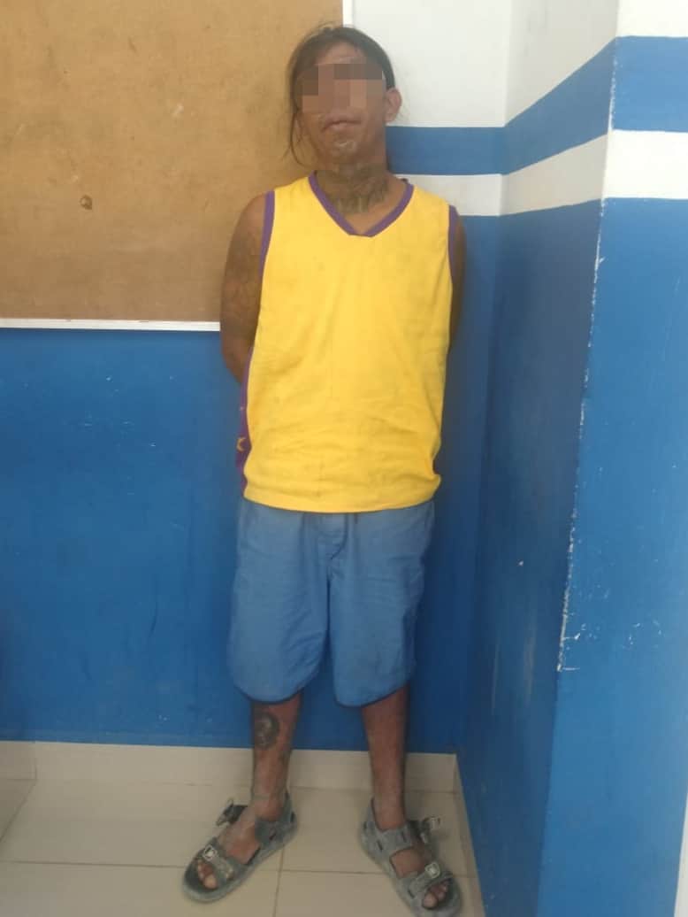 Detienen a hombre armado y con droga en Playa del Carmen