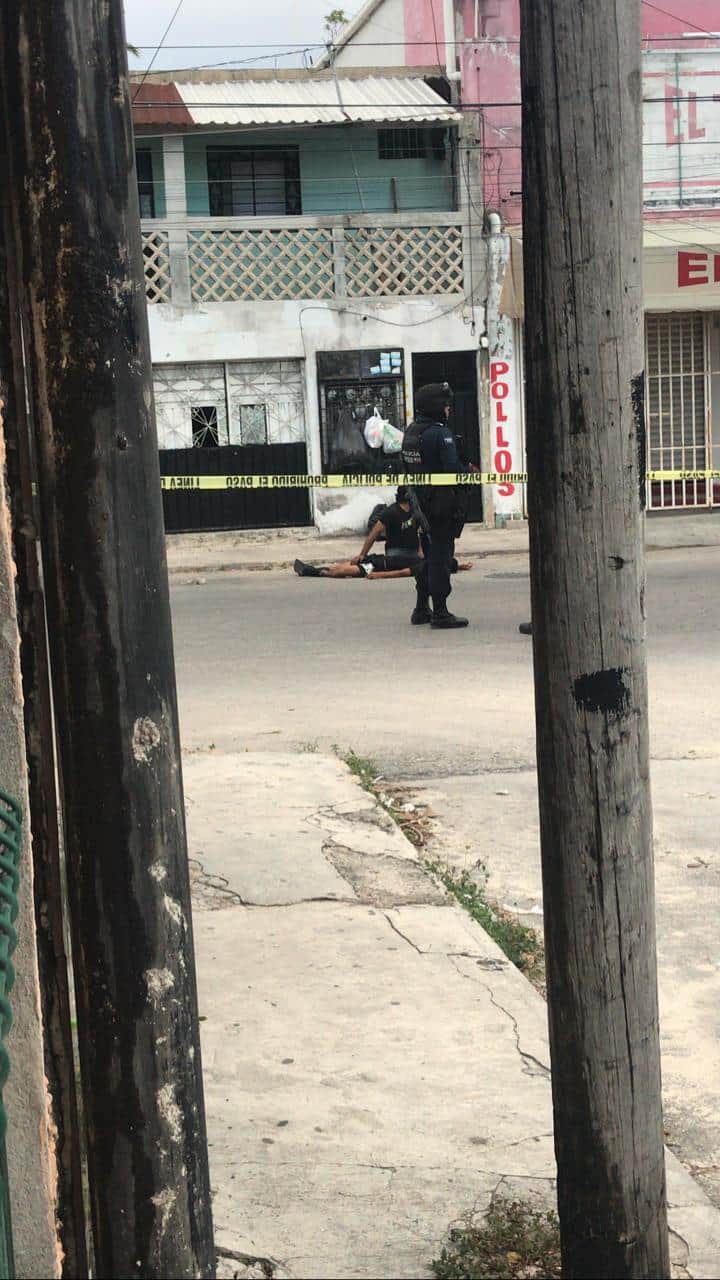 Asesinan a joven a balazos en Cancún