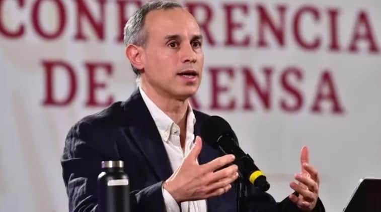 Hugo López-Gatell deja el hospital; ya se encuentra en casa